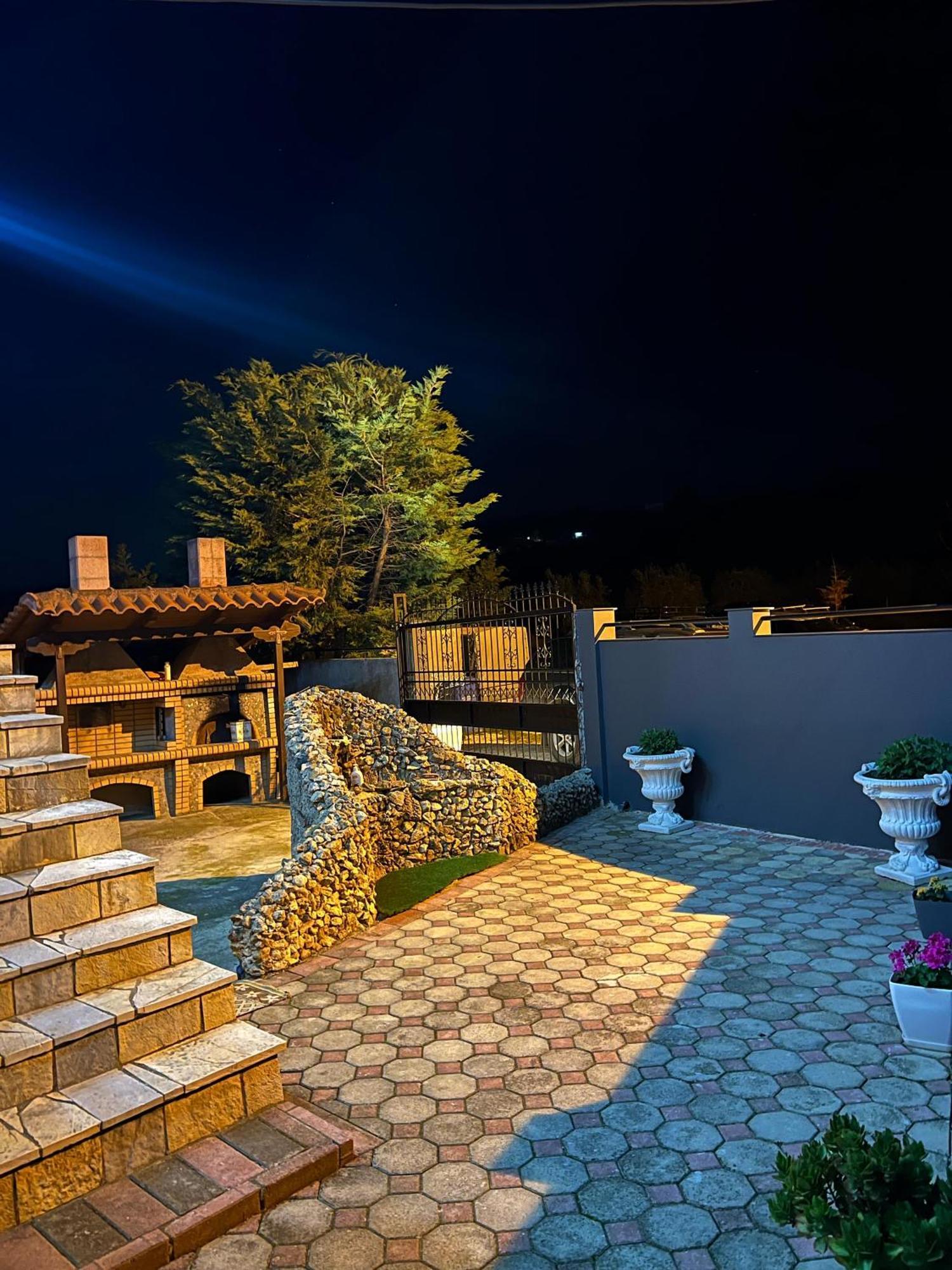 Villa Mucolli Berat Exterior foto